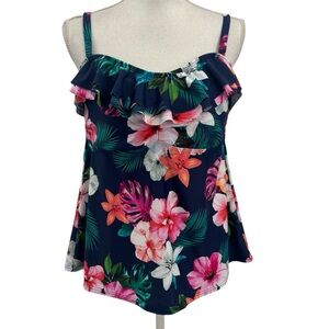 Island Escape Woman Floral Swim Top